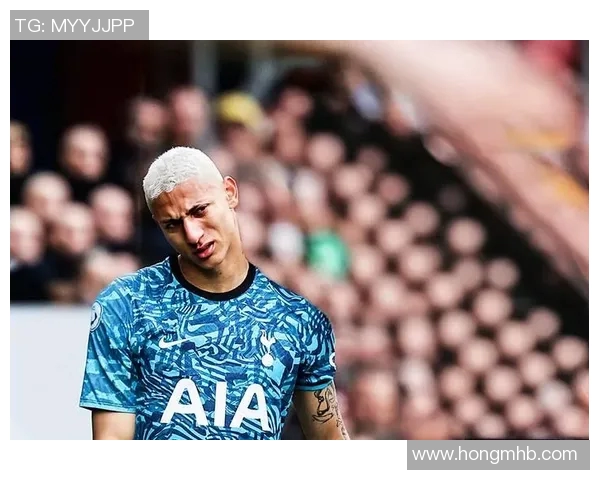 探寻英超与巴西足球的璀璨明星球员及其传奇故事