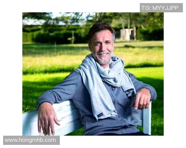 被誉为足球界传奇的ssb明星背后的故事与成就解析 被誉为足球界传奇的ssb明星背后的故事与成就解析