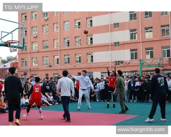 内地明星篮球盛宴揭幕球场上的激情与梦想交汇的瞬间 内地明星篮球盛宴揭幕球场上的激情与梦想交汇的瞬间